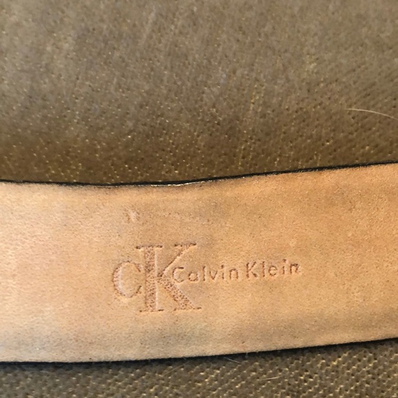 Calvin Klein Italian alligator calfskin belt. - Picture 3 of 7